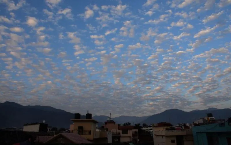 हल्द्वानी में सुबह बादल, दोपहर के बाद खिली धूप