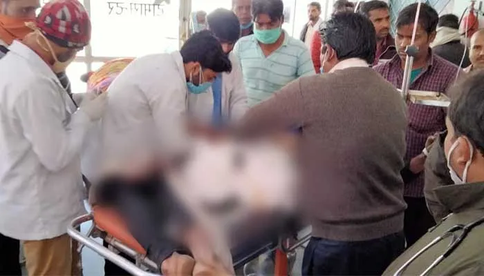 शाहजहांपुर: ट्रेन से कटकर दो हिस्सों में बंटा युवक, बच गई जान