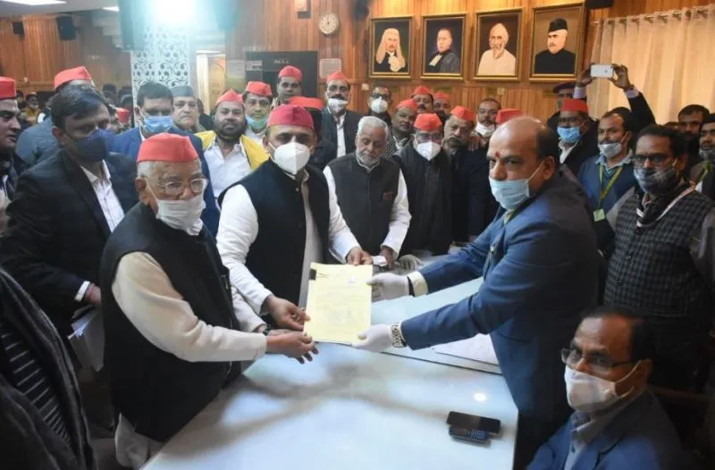 यूपी विधान परिषद चुनाव: समाजवादी पार्टी के दो प्रत्याशियों ने दाखिल किया नामांकन पत्र