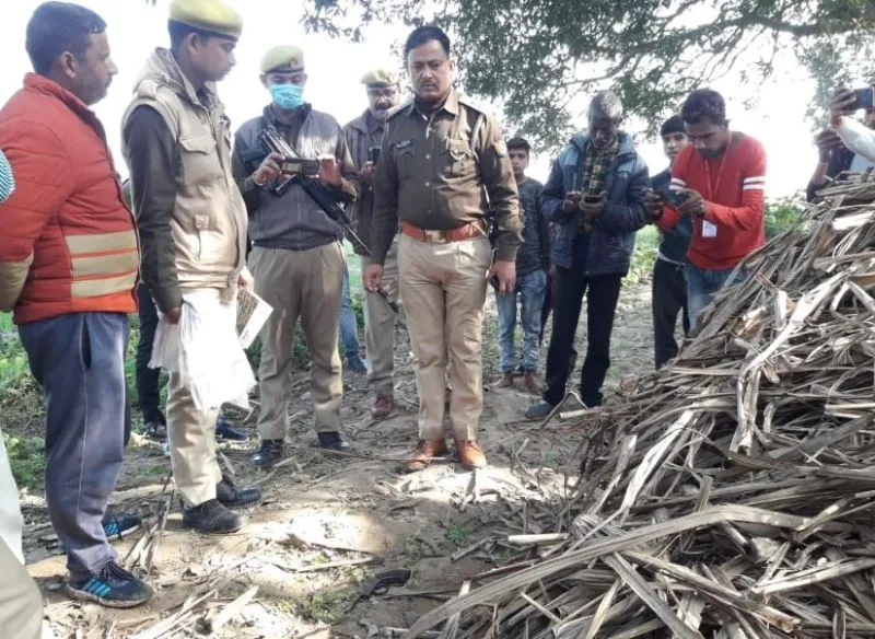 शाहजहांपुर: ठेकेदार के धमकाने पर कोटेदार के बेटे ने खुद को मारी गोली, मौत