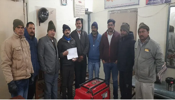 बरेली: जनरेटर चुराने पर सीनियर एसई गिरफ्तार