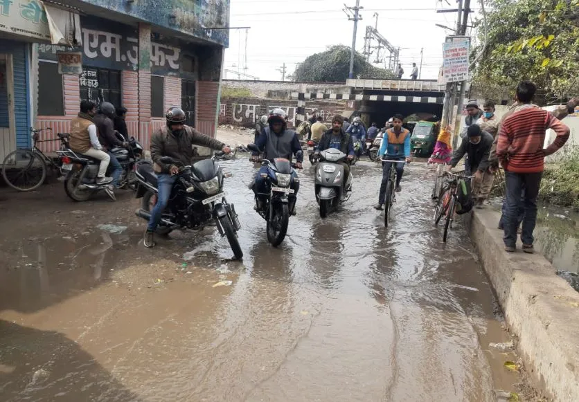 बरेली: जल भराव के लिए पानी की तरह बहा दिए करोड़ों, फिर भी बारिश का पानी बना आफत