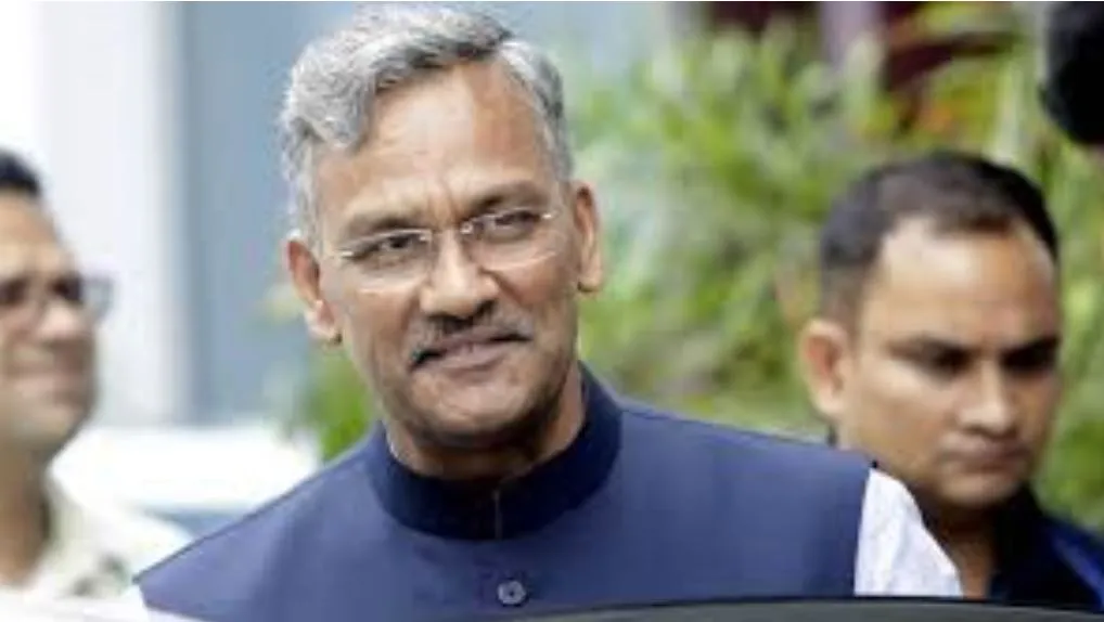 देहरादून: सीएम त्रिवेंद्र सिंह रावत ने कोरोना को दी मात, एम्स से मिली छुट्टी