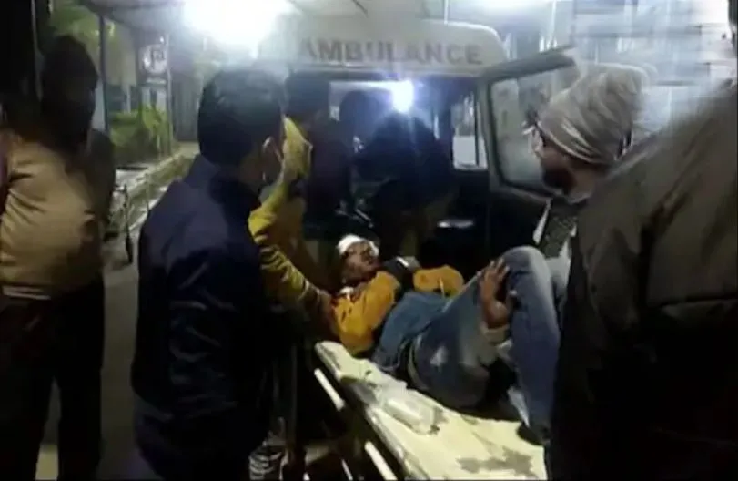 पश्चिम बंगाल के जलपाईगुडी में भीषण सड़क हादसे में 13 लोगों की मौत, मुआवजे का ऐलान
