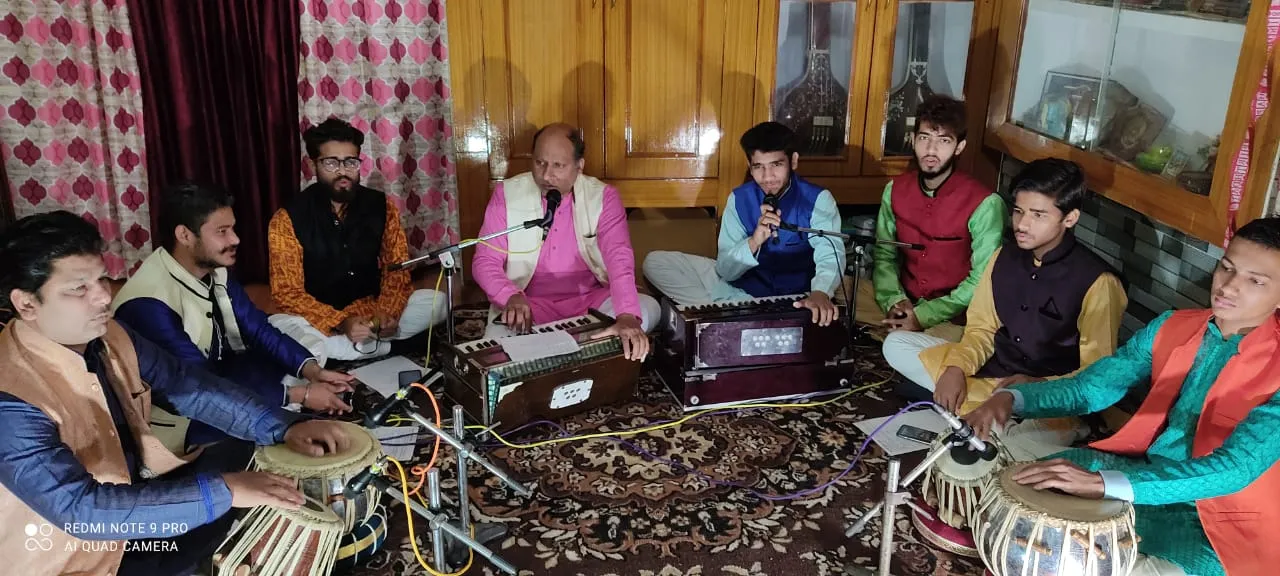 हल्द्वानी: राध नंदकुंवर समझाय रही, होरी खेलो फागुन ऋतु आई रही