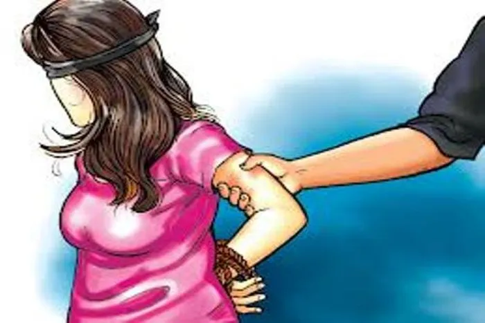 काशीपुर: चार दिन पहले बहला फुसला कर अगवा की गई किशोरी थाने पहुंची