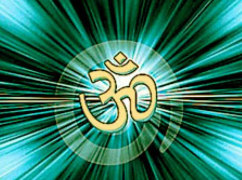 जानिए… ॐ कैसे है स्वास्थ्यवर्धक और ॐ के 10 शारीरिक लाभ