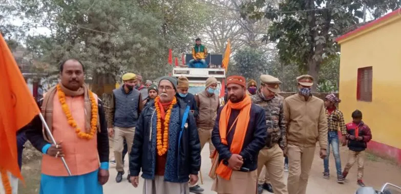 देवरिया: राम मंदिर निर्माण में धन संग्रह के लिए निकाली जागरूकता रैली
