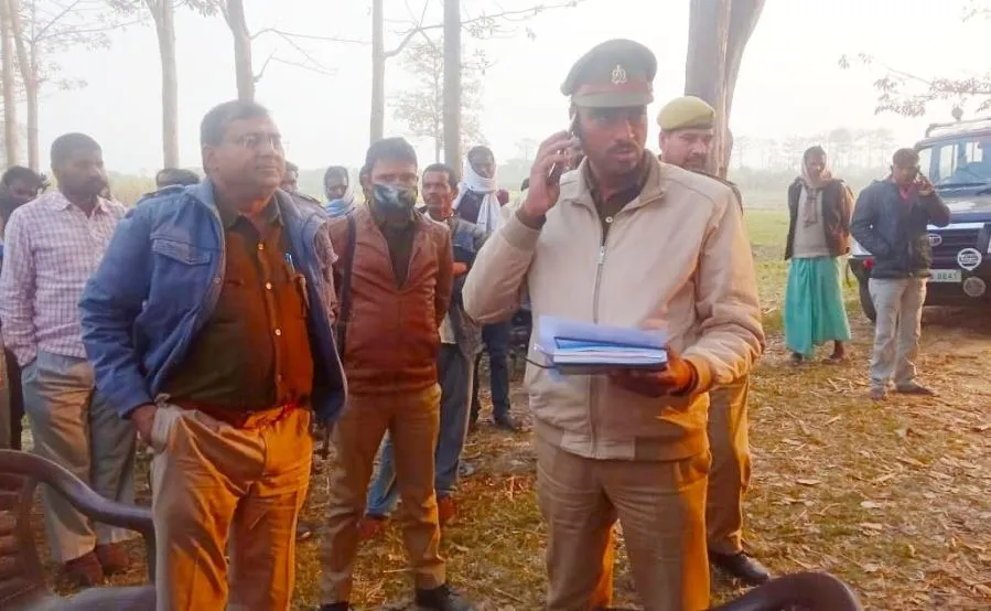 लखीमपुर-खीरी: कुंए से मिला युवक का शव, परिजनों ने लगाया हत्या का आरोप