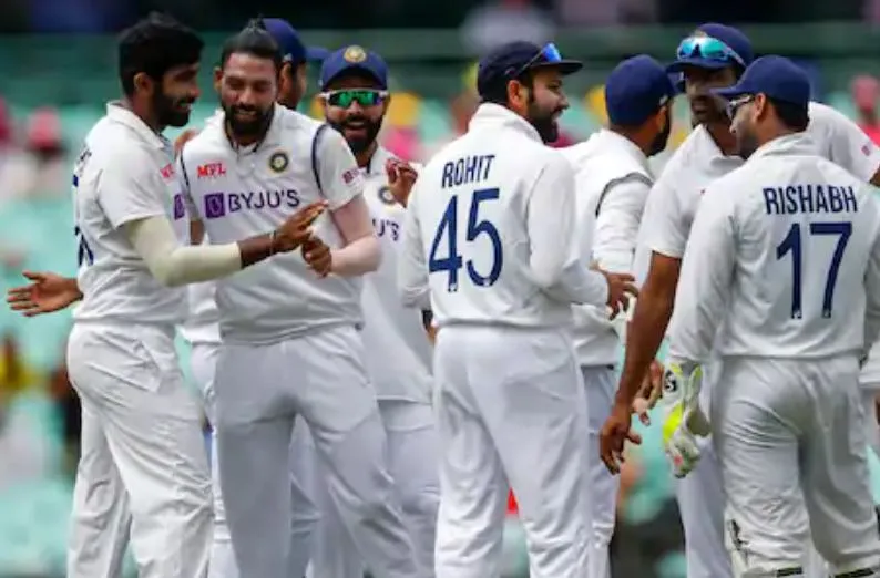 ऑस्ट्रेलियाई सरजमीं पर भारतीय खिलाड़ियों का अपमान जारी, अब इस खिलाड़ी को कहा ‘कीड़ा’