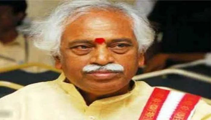 हिमाचल प्रदेश के राज्यपाल के साथ कांग्रेस विधायकों ने की धक्का मुक्की, 5 विधायक निलंबित