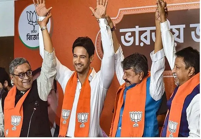 West Bengal Elections 2021: बीजेपी में शामिल हुए अभिनेता यश दासगुप्ता, टीएमसी में मची खलबली