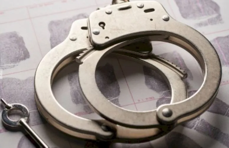 लखनऊ: पुलिस ने दो फर्जी पत्रकार समेत 15 आरोपियों को किया गिरफ्तार