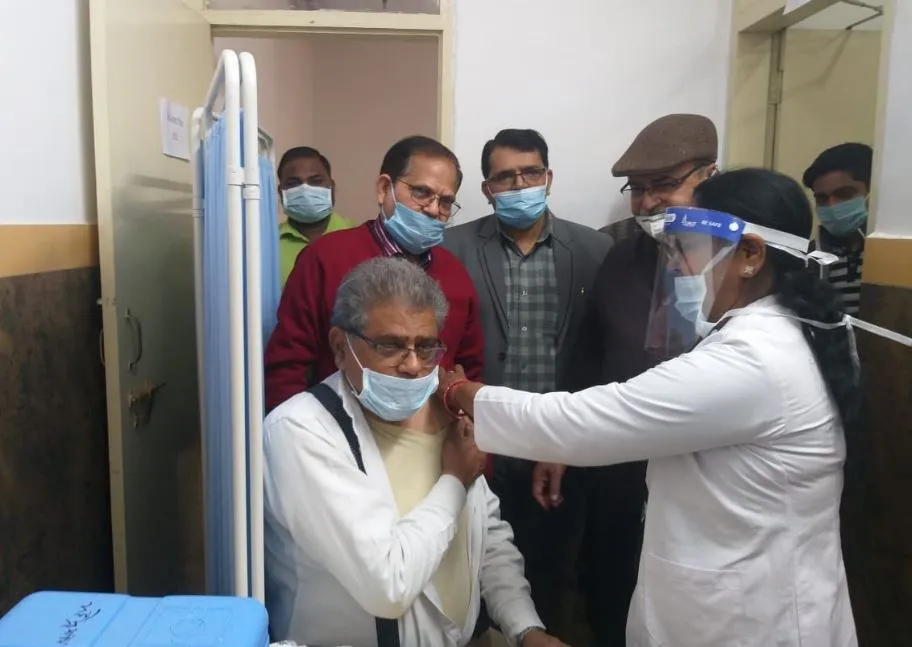 बरेली: कोरोना टीकाकरण से छूट गए 10 फीसदी स्वास्थ्य कर्मी