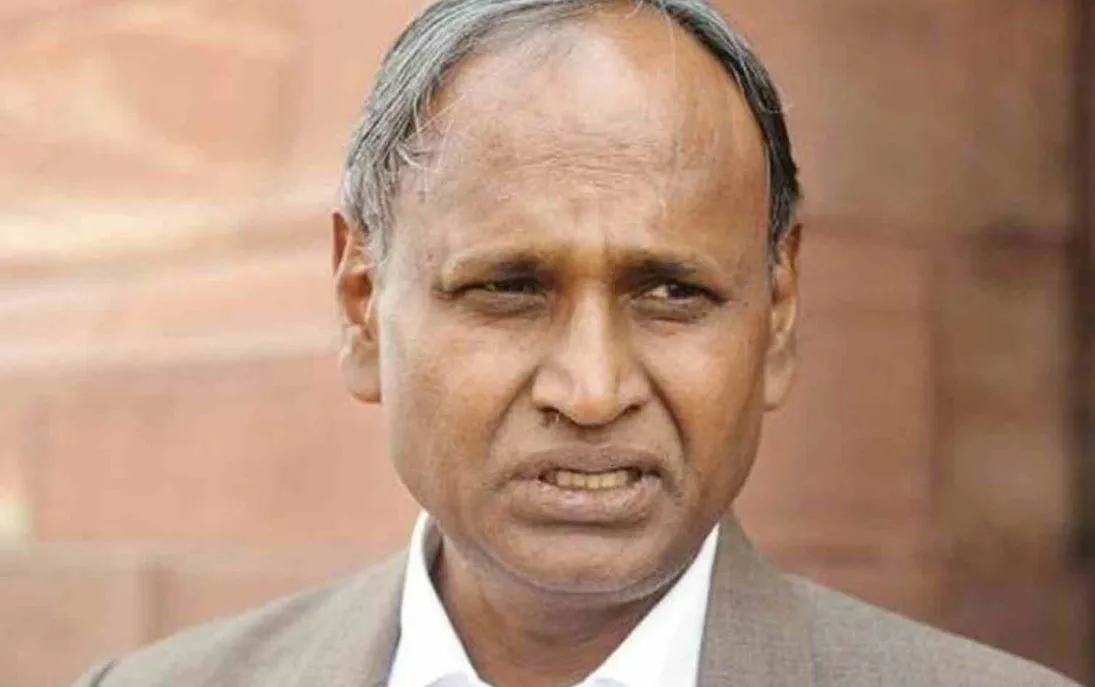 उन्नाव मामले में अफवाह फैलाने के आरोप में कांग्रेस के पूर्व सांसद के खिलाफ एफआईआर दर्ज