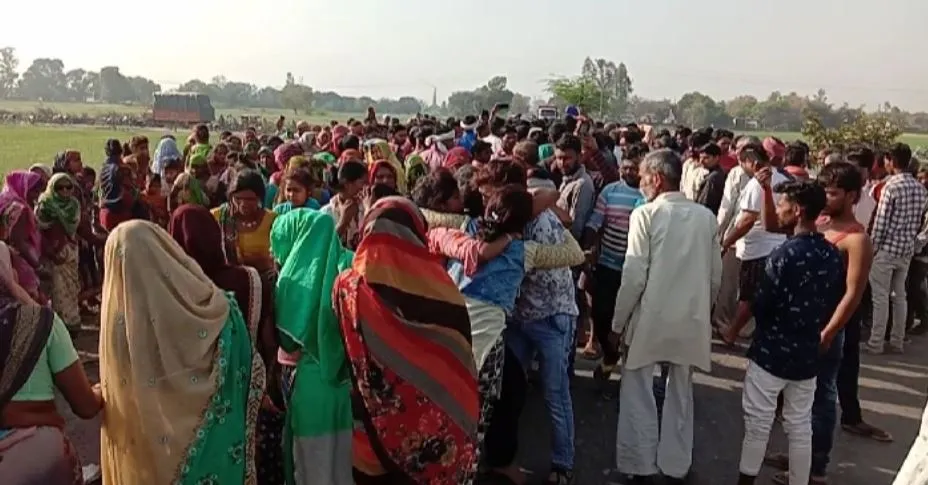 उन्नाव: ट्रक ने साइकिल सवार किसान को मारी टक्कर, मौत