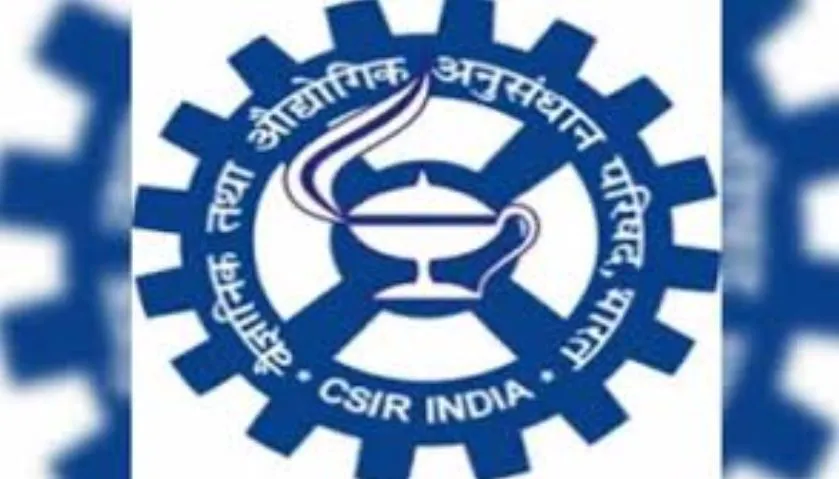 कोविड संकट अभी समाप्त नहीं, अधिक खतरनाक हो सकती है तीसरी लहर: सीएसआईआर