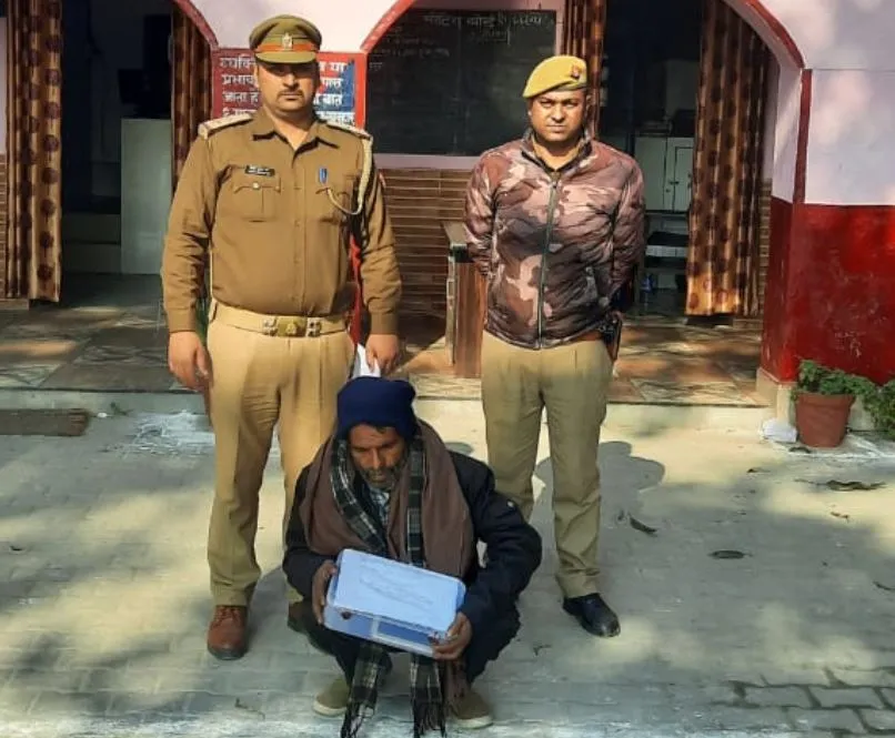 अयोध्या: पुलिस ने 6 सैमसंग टैबलेट के साथ एक आरोपी को किया गिरफ्तार