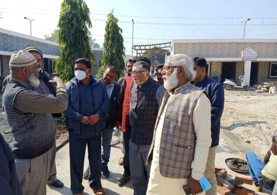 बरेली: प्रधानाध्यापिका ने भाई की याद में अपने वेतन से बनवाया कक्ष, केंद्रीय मंत्री ने सराहा