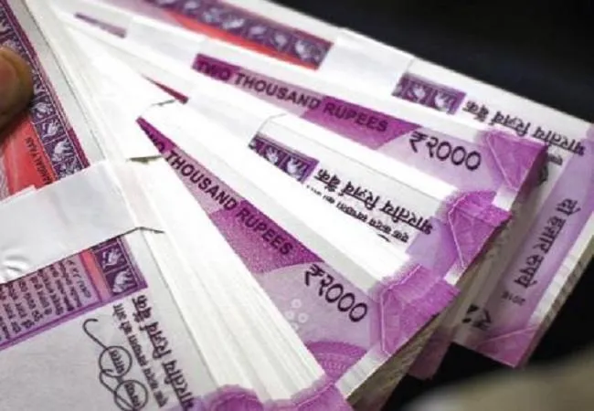 मुरादाबाद: कौन बनेगा करोड़पति में इनाम निकलने का झांसा देकर ठगे 60 हजार
