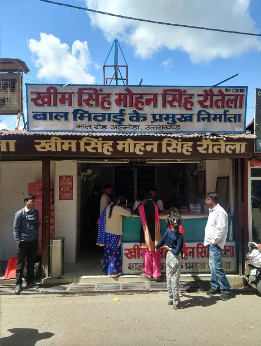 हल्द्वानी: इस दुकान की चॉकलेट खाओगे तो भूल जाओगे बाकी सब