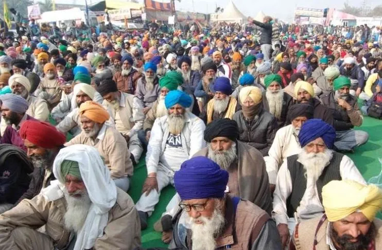 प्रधानमंत्री के निमंत्रण पर किसान नेता बोले- वार्ता की तारीख तय करे सरकार