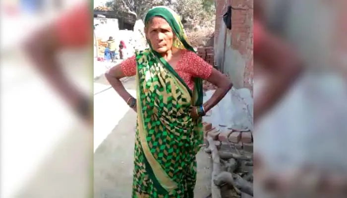 बदायूं: बटाईदार से 51 हजार रुपए लेकर मुकरी बहू, सास विरोध में उतरी