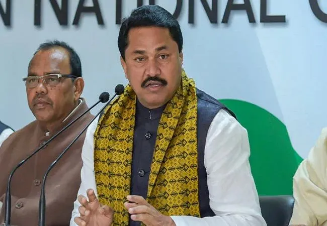 नाना पटोले की चेतावनी, राज्‍य में नहीं होने देंगे अमिताभ बच्चन और अक्षय कुमार की शूटिंग