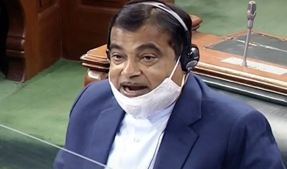 फास्टैग पंजीकरण की समयसीमा अब और नहीं बढ़ेगी, वाहन मालिक तुरंत करें ये काम- नितिन गडकरी