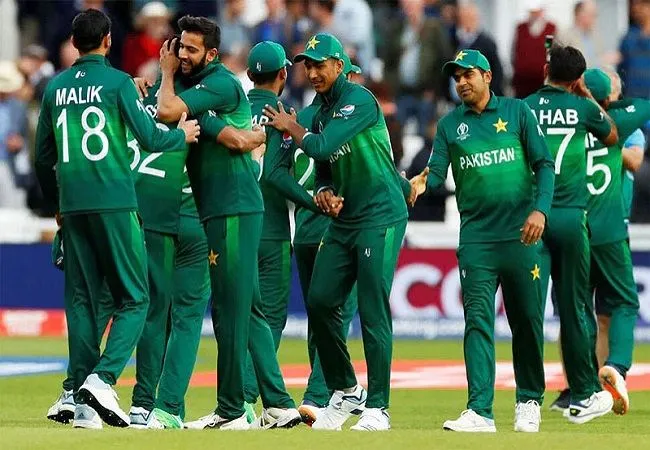 Pakistan vs South Africa:100वीं टी-20 जीत के साथ पाकिस्तान ने 2-1 से जीती सीरीज