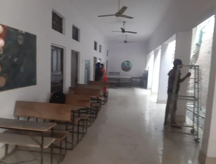बरेली: 11 माह बाद खुले स्कूल, फिर भी नहीं पहुंचे बच्चे