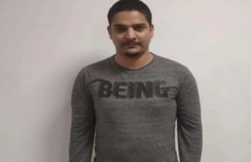 आतंकवाद पर पुलिस का प्रहार, जैश-ए-मोहम्मद का सक्रिय सदस्य दिल्ली हवाईअड्डे से गिरफ्तार