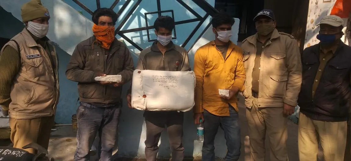 हल्द्वानी: तेल चोरी करने पर ऑटो चालक का हाथ तोड़ा, केस