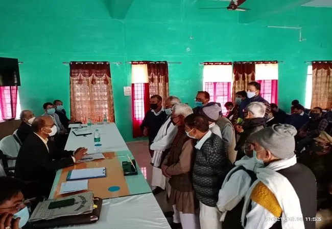 अमरोहा : डीएम व एसपी ने संपूर्ण समाधान दिवस में सुनी जनसमस्याएं