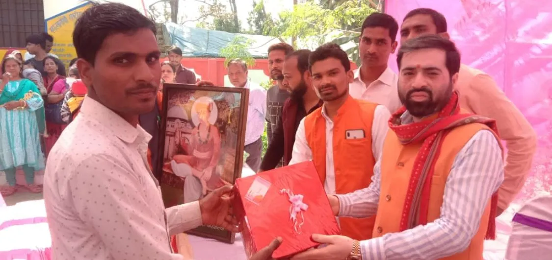 बाराबंकी: आंगनबाड़ी केन्द्र का उद्घाटन कर बोले विधायक- भाजपा सरकार ने दी विकास को प्राथमिकता
