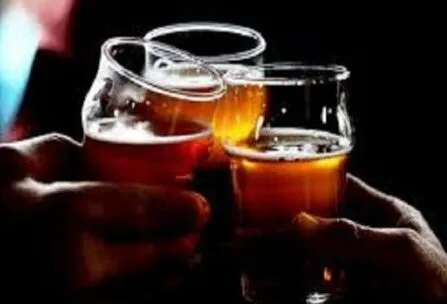 हल्द्वानी: जजी के सामने हर शाम छलकते हैं जाम, पुलिस नाकाम