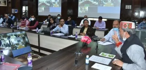 देहरादून: सीएम ने चारधाम यात्रा के लिए 30 अप्रैल तक सभी व्यवस्थाएं पूरी के दिए निर्देश