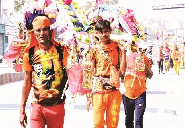 मुरादाबाद: कांवड़ियों की सुरक्षा को शहर में भारी वाहनों की आवाजाही बंद