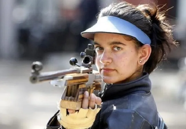 ISSF World Cup: भारतीय टीम ने महिलाओं की 50 मीटर राइफल थ्री पोजीशन में रजत पदक जीता