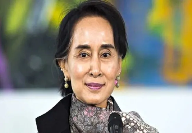 म्यांमार सेना ने सू की पर लगाया बड़ा आरोप, 6 लाख डॉलर,11 किलो सोना रिश्वत लेने का दावा