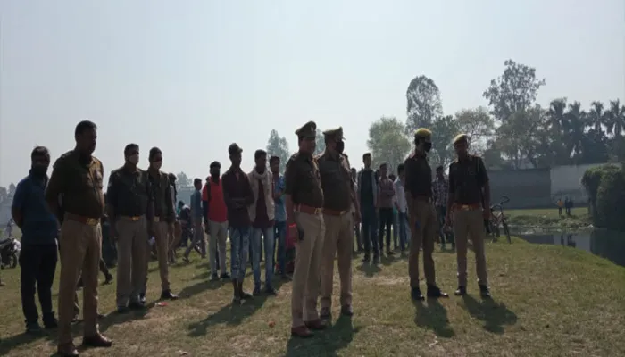 बरेली: मिनी बाईपास पर किला नदी में मिला कई दिन पुराना शव