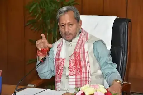 पौड़ी: वीडियो वायरल हुआ तो सीएम रावत ने दो अधिकारियों को कर दिया सस्पेंड