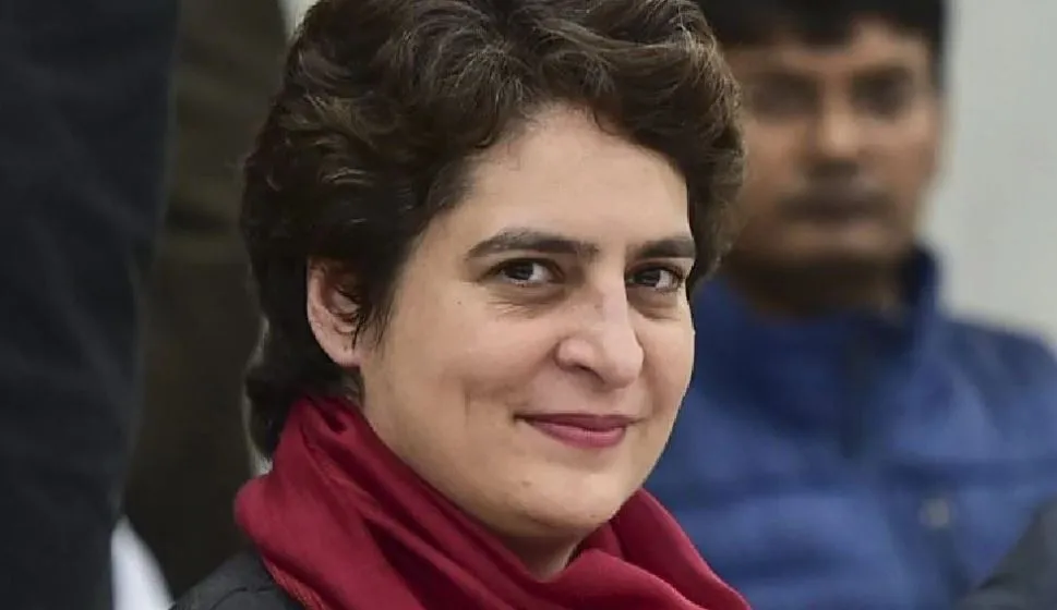 तेल और गैस की बढ़ती कीमतों पर बोलीं प्रियंका, कहा- सरकार की संवेदनहीनता से बढ़े दाम