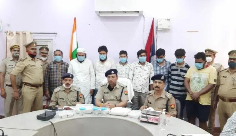 बाराबंकी: 15 करोड़ की मार्फिन के साथ में आठ तस्कर गिरफ्तार