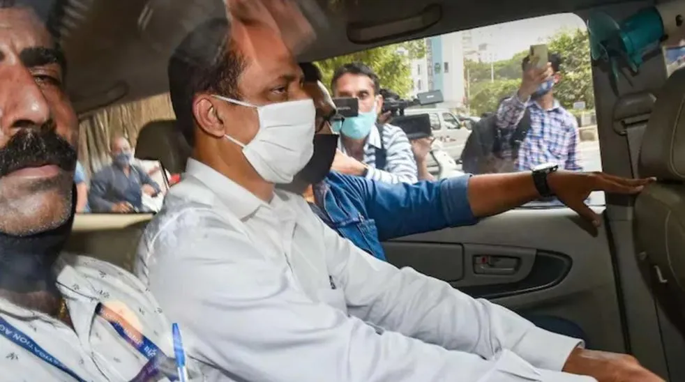 मनसुख हिरेन मौत मामले में महाराष्ट्र एटीएस को झटका, अदालत ने जांच रोकने का दिया आदेश