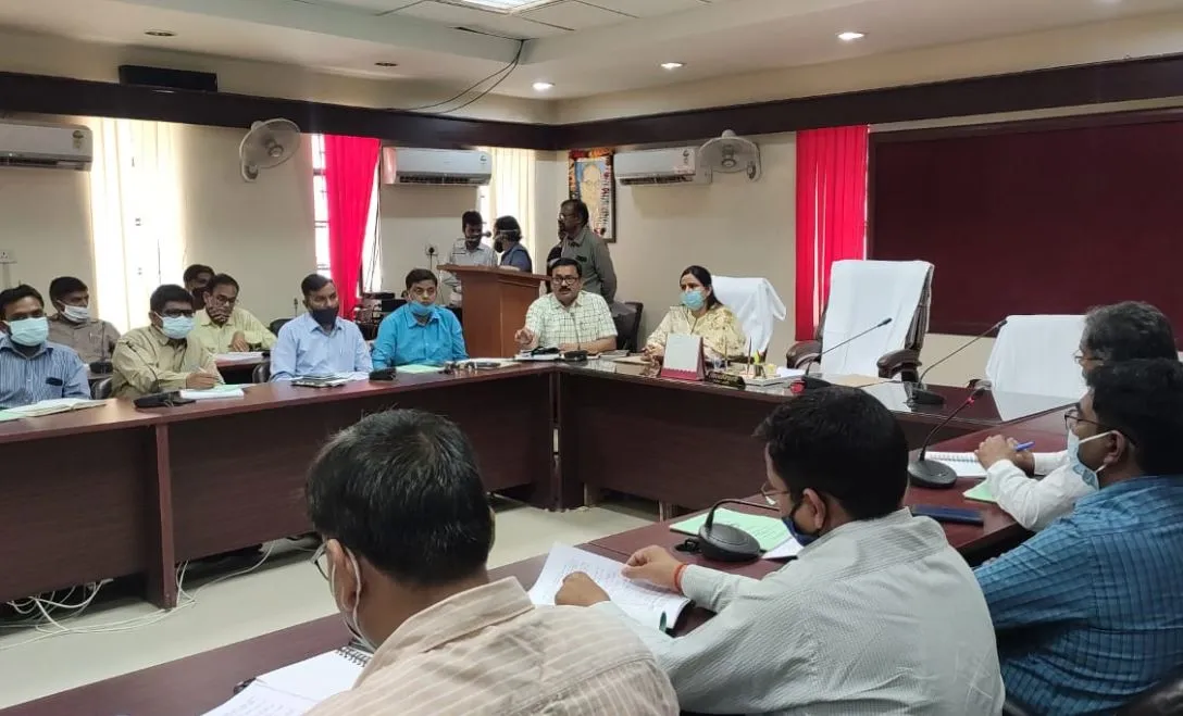 अमेठी: पंचायत चुनाव से पहले निर्वाची अधिकारियों को दिया प्रशिक्षण, चुनावी बारीकियों से कराया अवगत