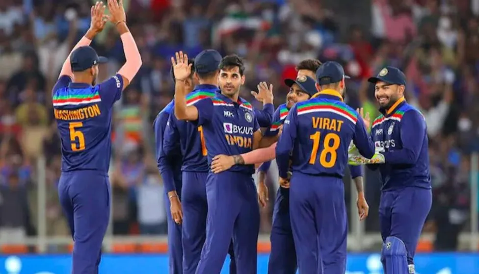 IND V ENG: भारत ने इंग्लैंड को 7 रनों से हराकर वनडे सीरीज पर किया कब्जा