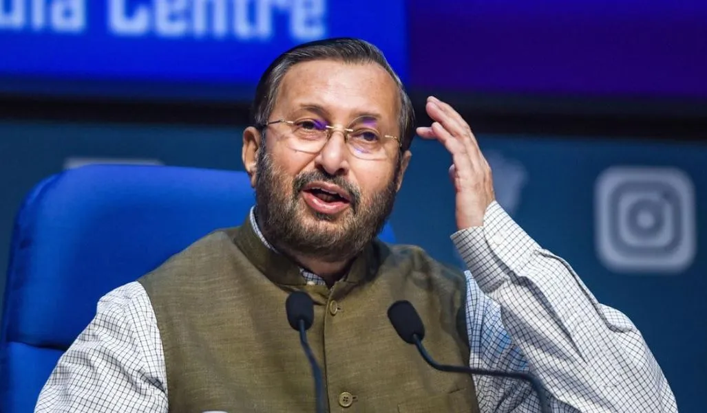 पश्चिम बंगाल में ममता अपना जनाधार खो चुकी हैं, गोत्र पर बोलना हताशा का संकेत: जावड़ेकर