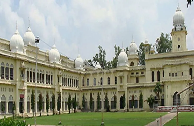 लखनऊ विश्वविद्यालय में कोरोना की दस्तक, सात प्रोफेसर पॉजिटिव