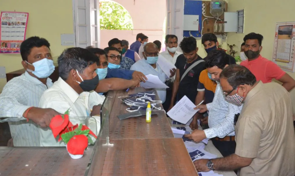 बरेली: बदल दिए 51 सहायक निर्वाचन अधिकारी, उठे सवाल